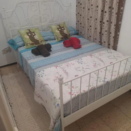 Privatunterkunft Piso Para Compartir *